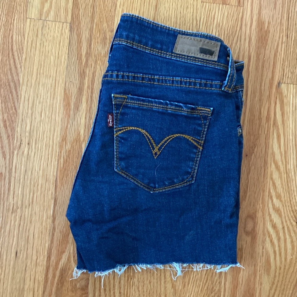 Levi’s Dark Wash Distressed Cut Off Shorts
